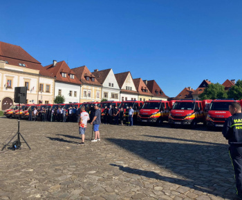 Aktuality / Prevzatie hasičského vozidla IVECO.