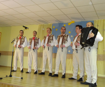 Aktuality / Vianočné vystúpenie  27.12.2017 o 18.00 hod. - fotky