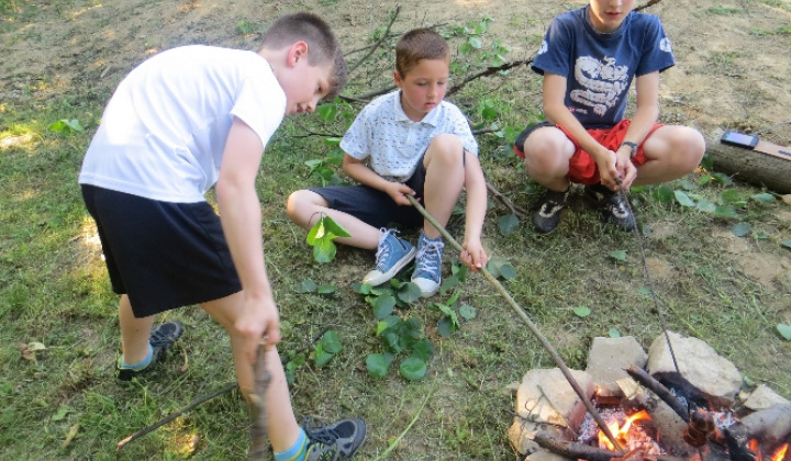 Opekačka s deťmi