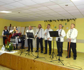 Aktuality / Parobčaci a Silvester pri úrade - fotogaléria.  - foto