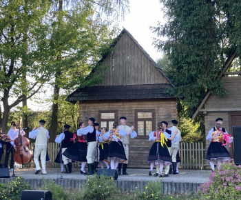 Udalosti v obci / Snakovské rusaľa - fotogaléria - foto